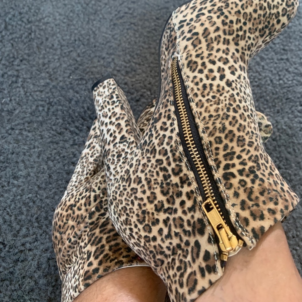 Ladies Leopard Booties